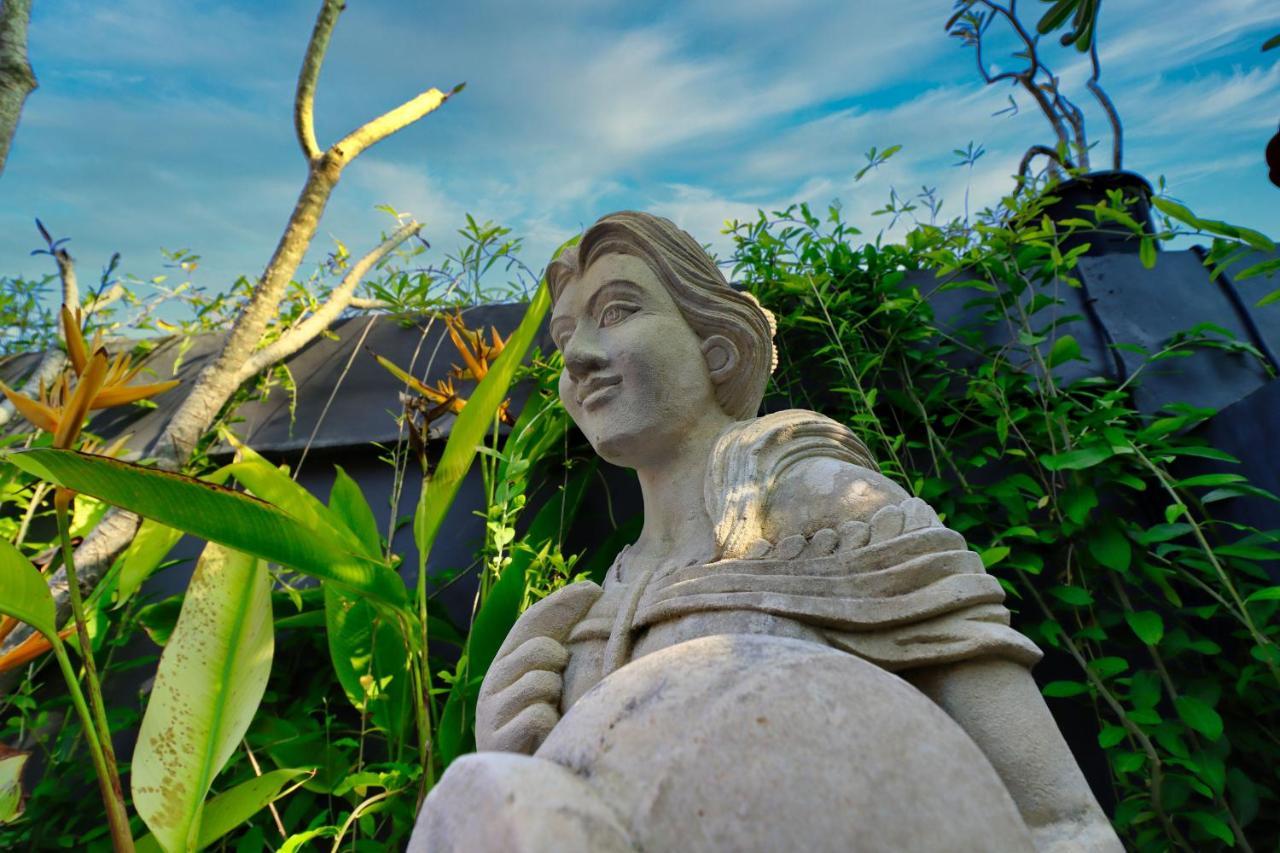 Arys Guest House Sakti Exterior foto