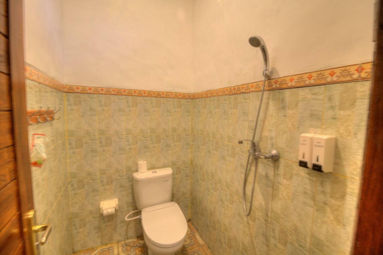 Arys Guest House Sakti Exterior foto